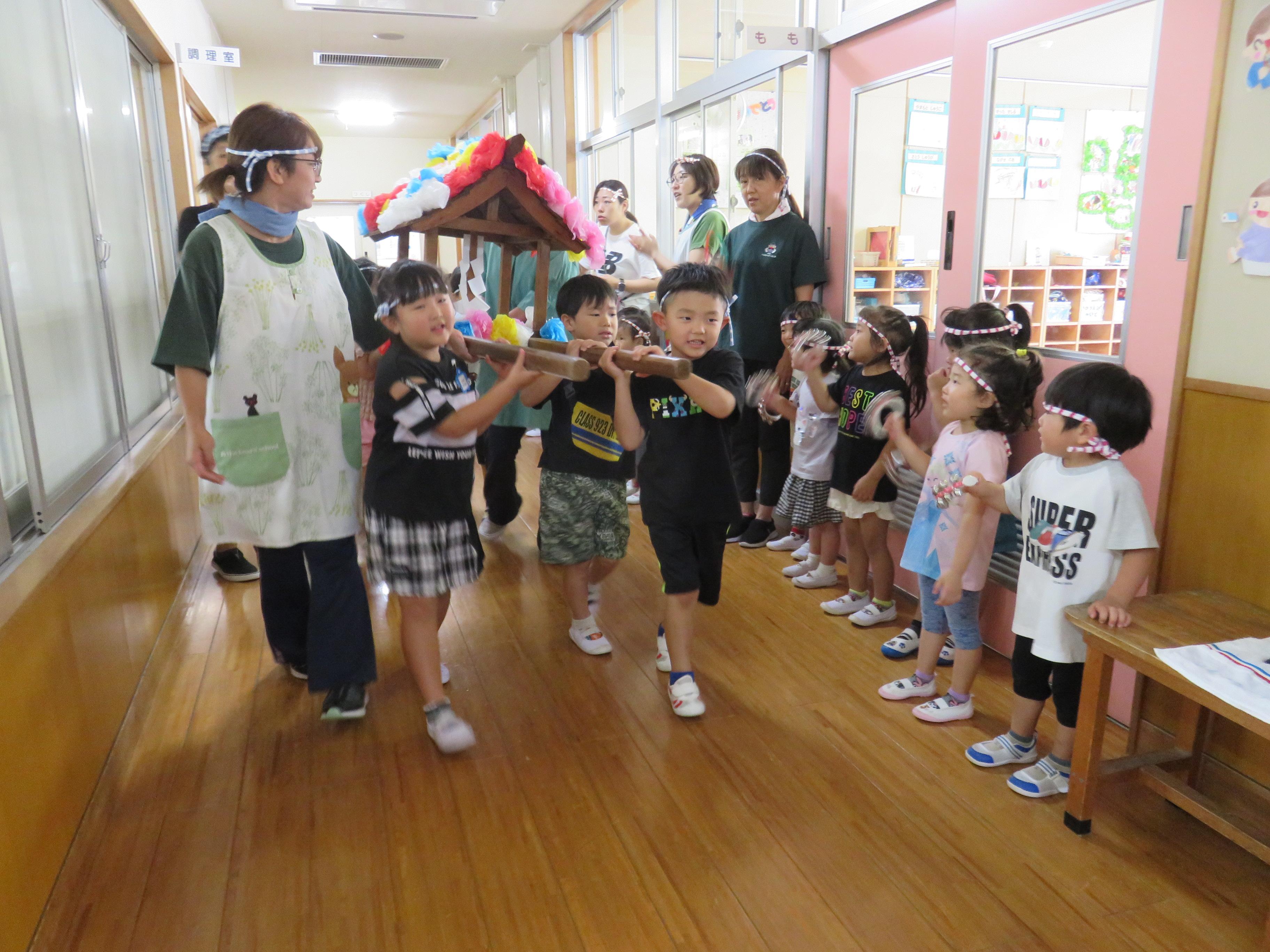 ミニ納涼祭の様子の写真
