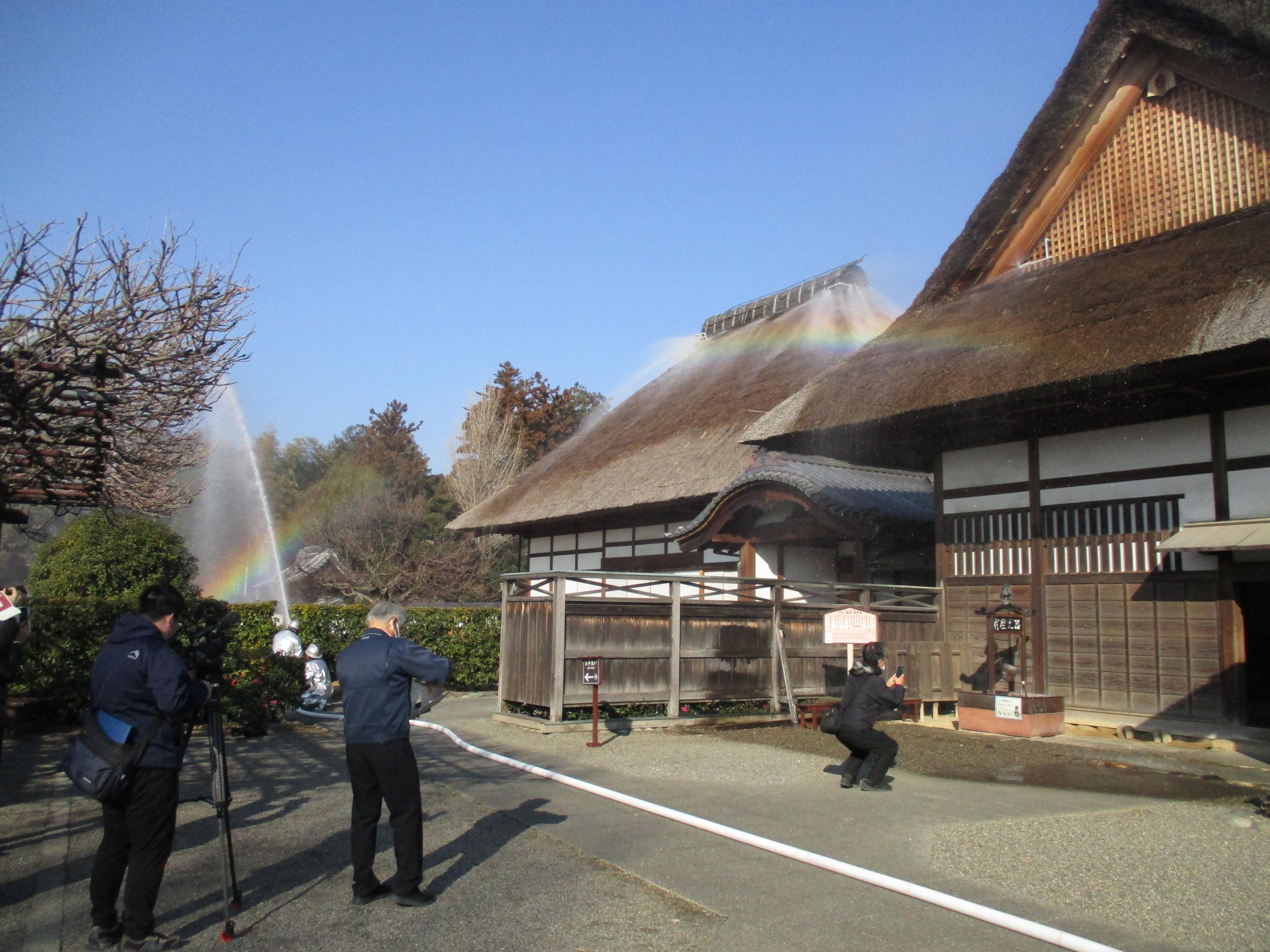 ドレンチャーによる放水訓練